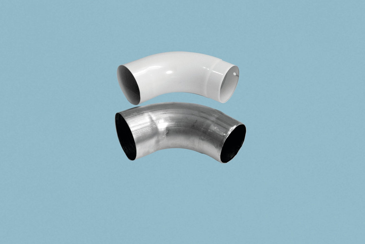 Rohrbogen 72° für Fallrohre aus Aluminium Weiß für eine flexible und stabile Richtungsänderung - Plattenprofi24