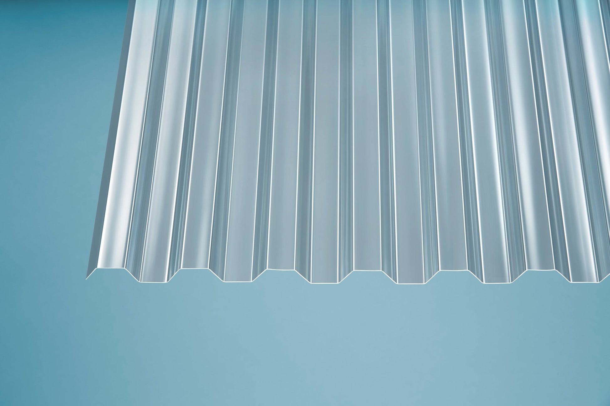 Profilplatte Polycarbonat 0,8mm Basic Trapez klar - Lösung für leichte, lichtdurchlässige Überdachung - Plattenprofi24