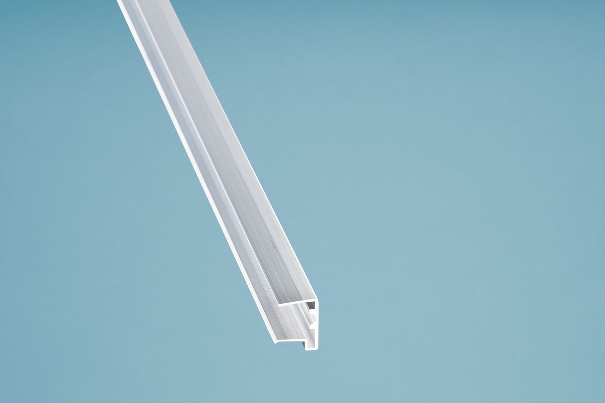 Aluminium U-Profil mit Tropfnase für sauberen Abschluss von 16 mm Hohlkammerplatten - Plattenprofi24