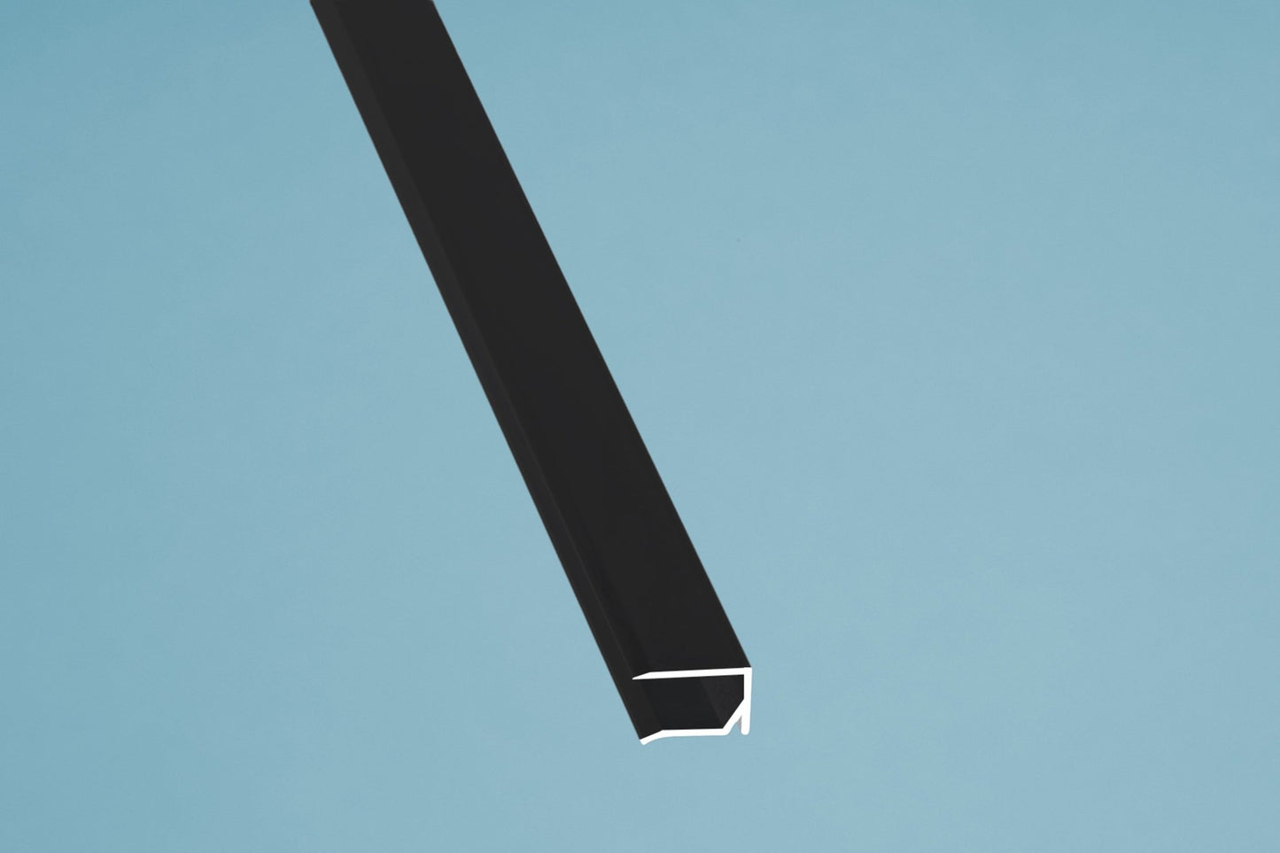 Aluminium U-Profil Anthrazit mit Tropfnase für sauberen Abschluss von 16 mm Hohlkammerplatten - Plattenprofi24
