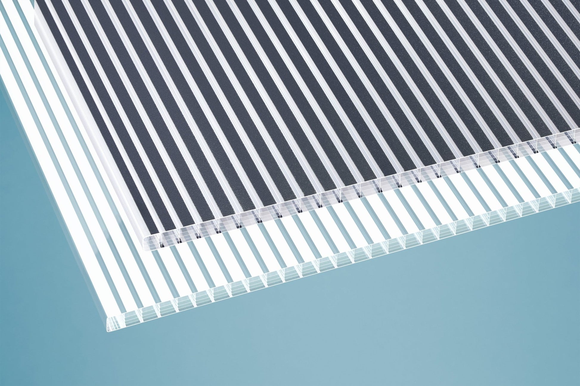 Hohlkammerplatte Polycarbonat 16mm Deluxe Zebra klar/anthrazit - Trendige Streifenoktik - Plattenprofi24